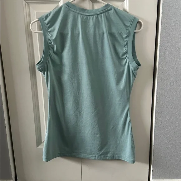 Women's Lara Croft Tank Top - light green - Picture 4 of 6